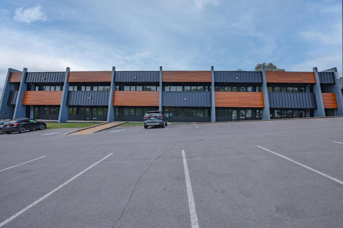 The Jubilee- New Modern X 7 Mins Dwtn Nashville